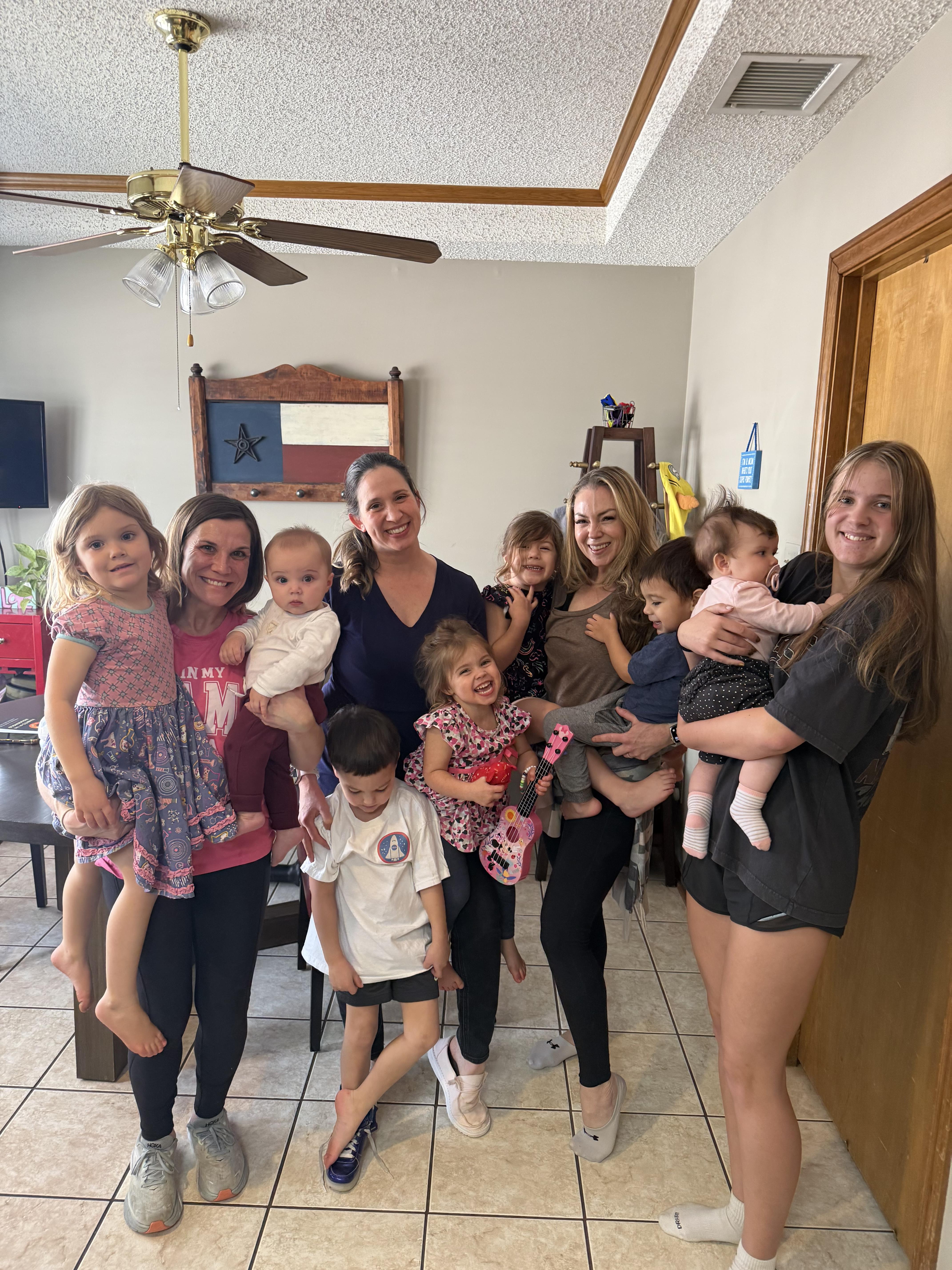 (Coppell) Mujeres | Mama Bears | Jessica De La Chapelle